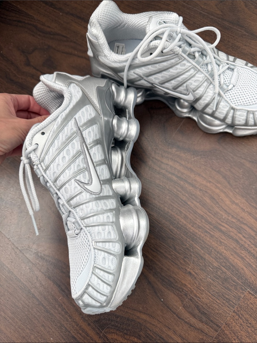 Nike Shox - Picture 3 of 9